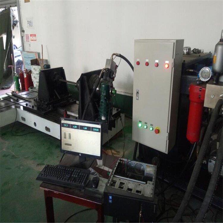 傳動(dòng)軸 轉(zhuǎn)向柱 漲緊輪 皮帶輪等汽車(chē)部件扭轉(zhuǎn)疲勞試驗(yàn)機(jī)4.jpg