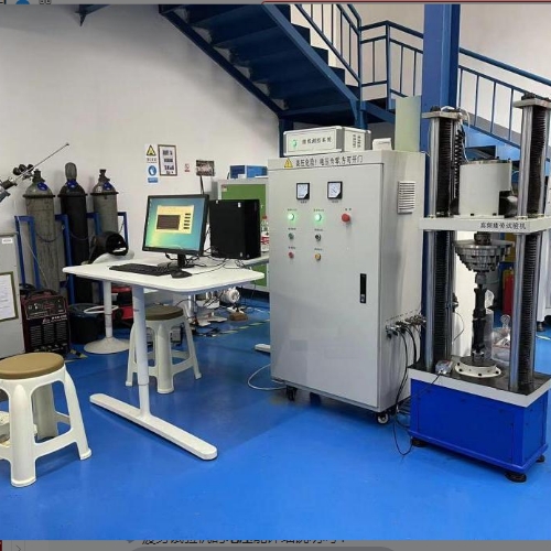 0磁式剪切扭轉疲勞試驗機1.png